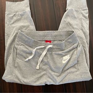 Nike Gray Sweat Pants Small, Cropped Length